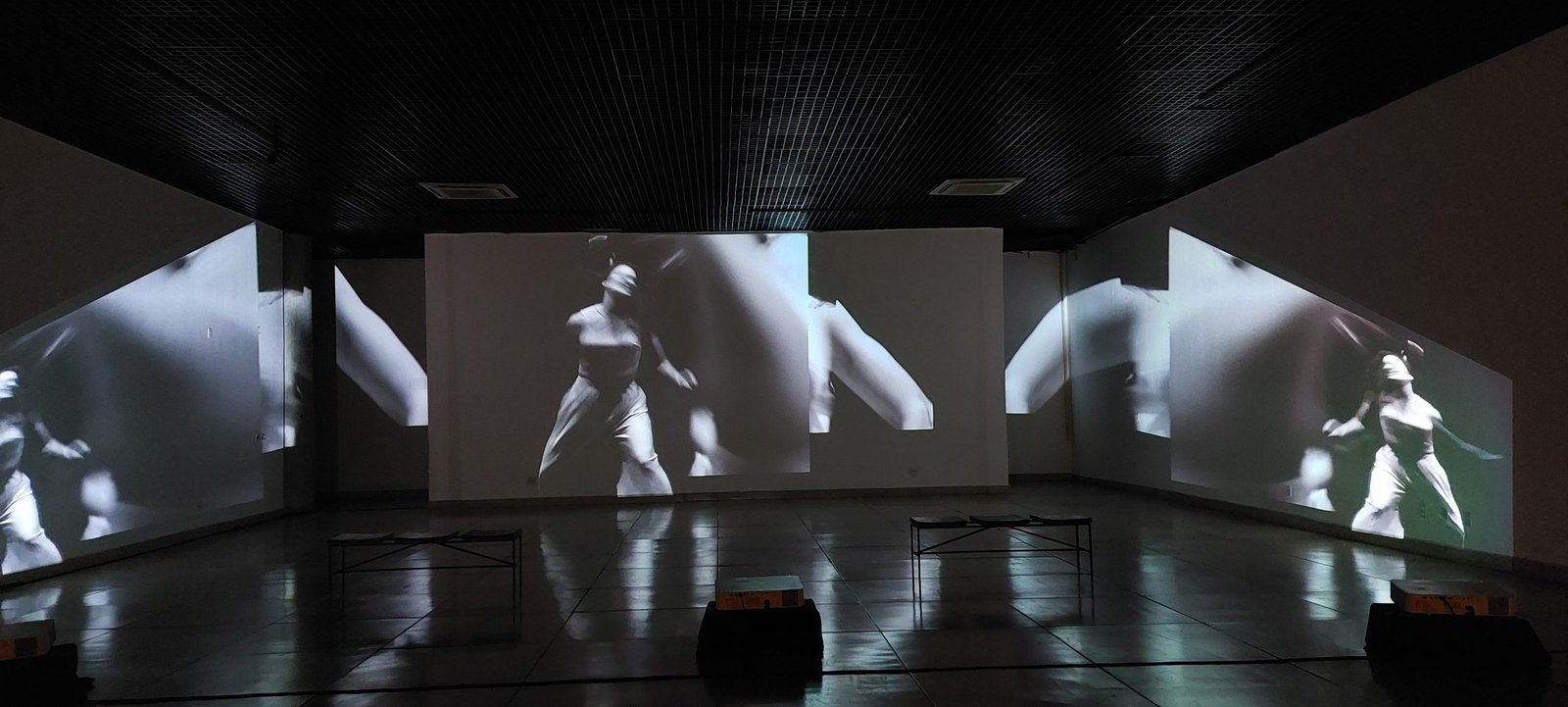 E|U Videoinstallation – Ausstellung & Festival von Studio Rossi, Bild 2