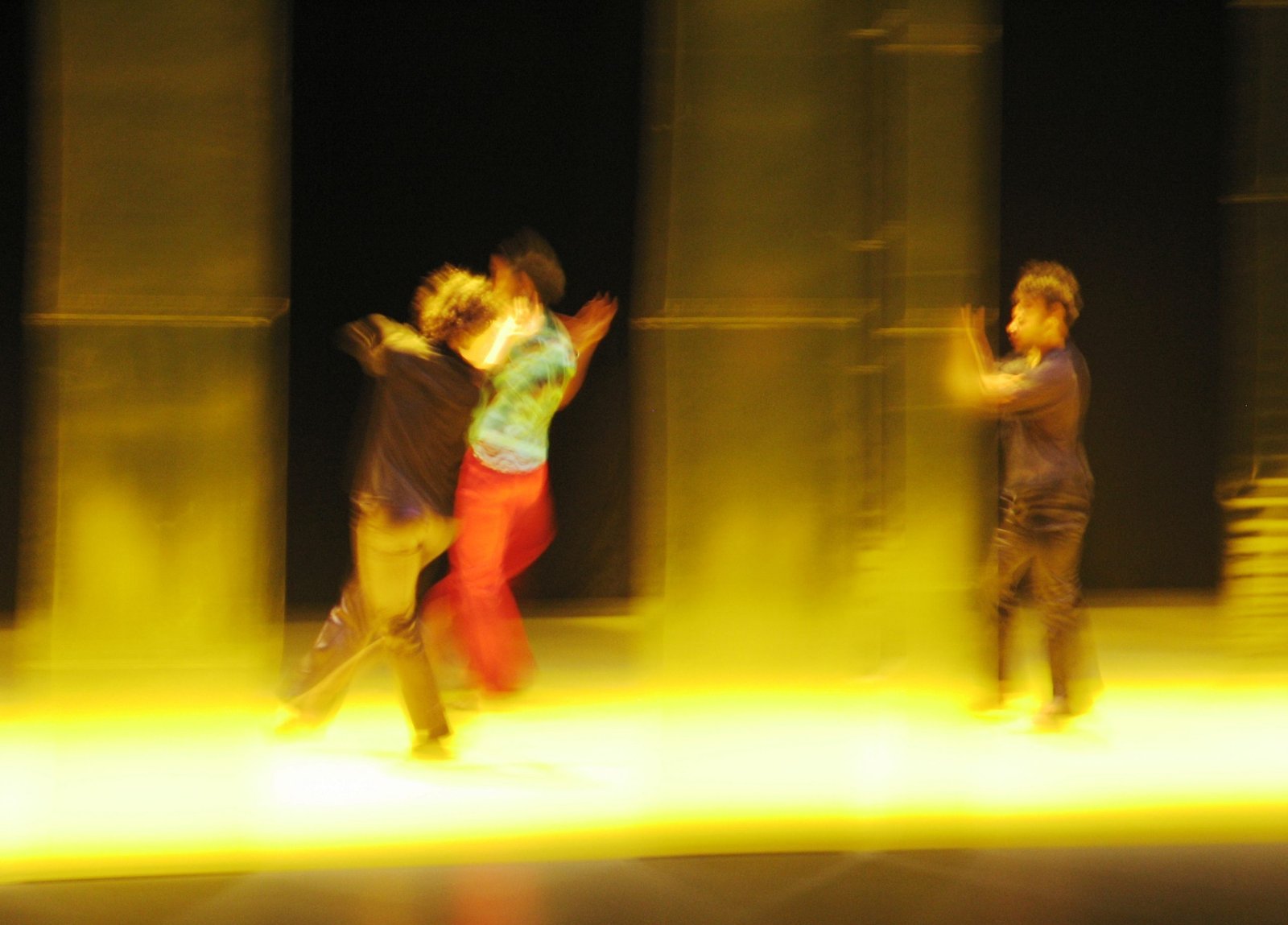 Tropicália – Szenografie von Studio Rossi, Bild 2